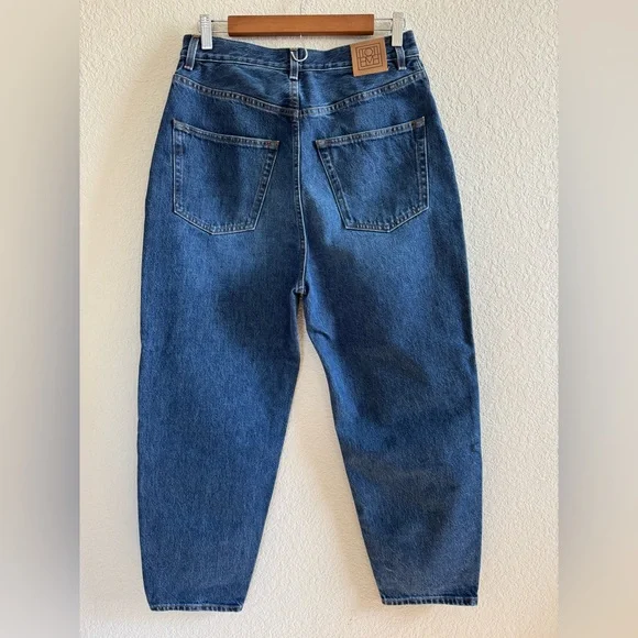 NWT! Toteme Tapered Leg Denim